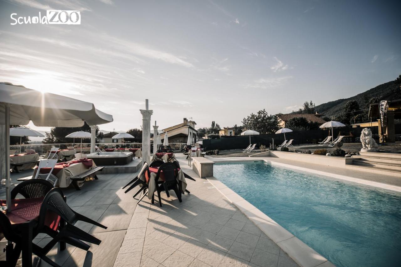 La Villa Guest House Capitignano Dış mekan fotoğraf