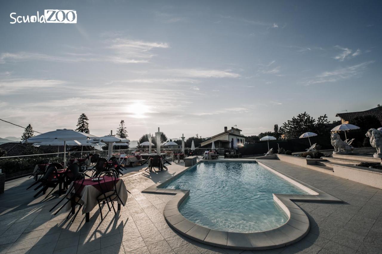 La Villa Guest House Capitignano Dış mekan fotoğraf