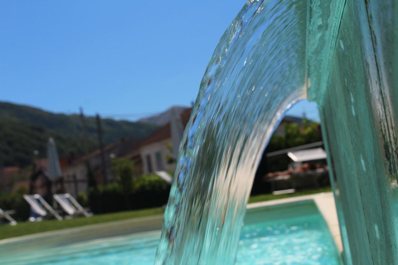 La Villa Guest House Capitignano Dış mekan fotoğraf