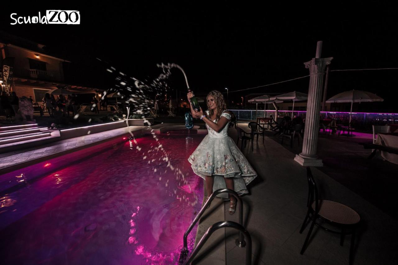 La Villa Guest House Capitignano Dış mekan fotoğraf