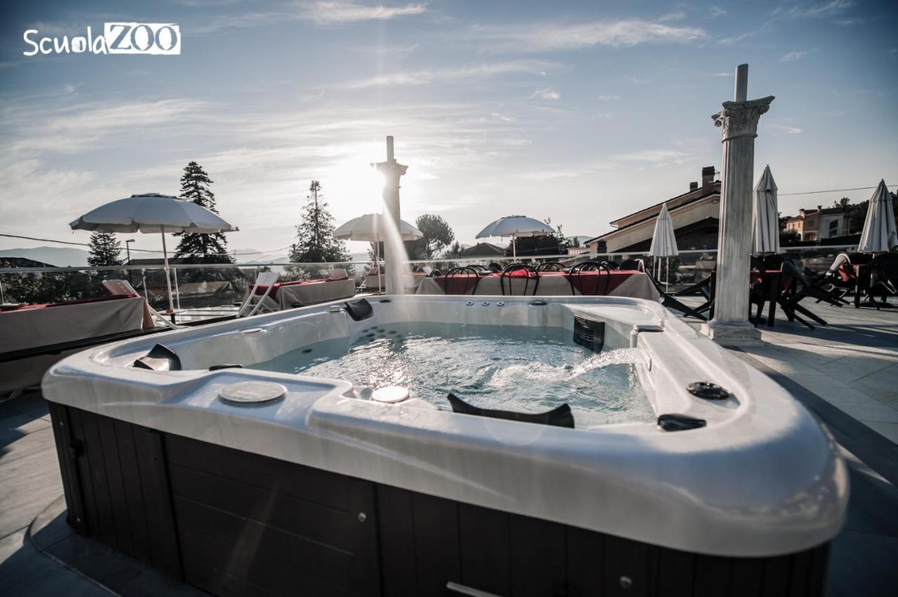 La Villa Guest House Capitignano Dış mekan fotoğraf