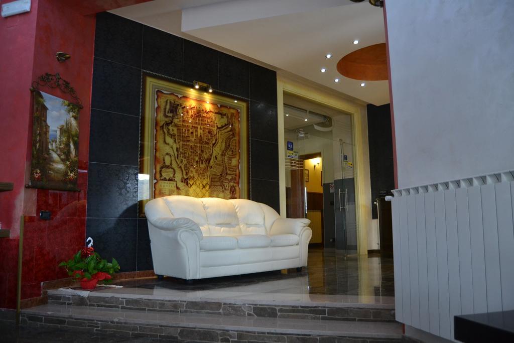 La Villa Guest House Capitignano Dış mekan fotoğraf